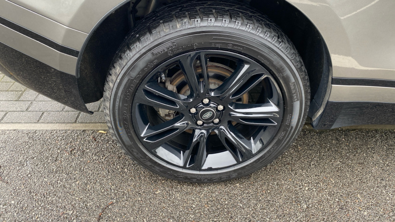 Land Rover Range Rover Velar 2.0 P250 R-Dynamic SE 5dr Auto Petrol Estate